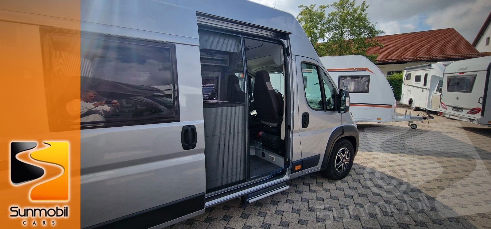 Fahrzeugabbildung Weinsberg CaraBus / CaraTour 630 MEG Outlaw Arktis Paket