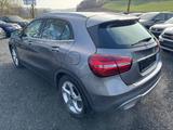 Mercedes-Benz GLA 220 2.1 CDI *AUTOMATIK*PDCHI+VO+PARK-ASSIST* - Mercedes-Benz GLA 220 aus 2018