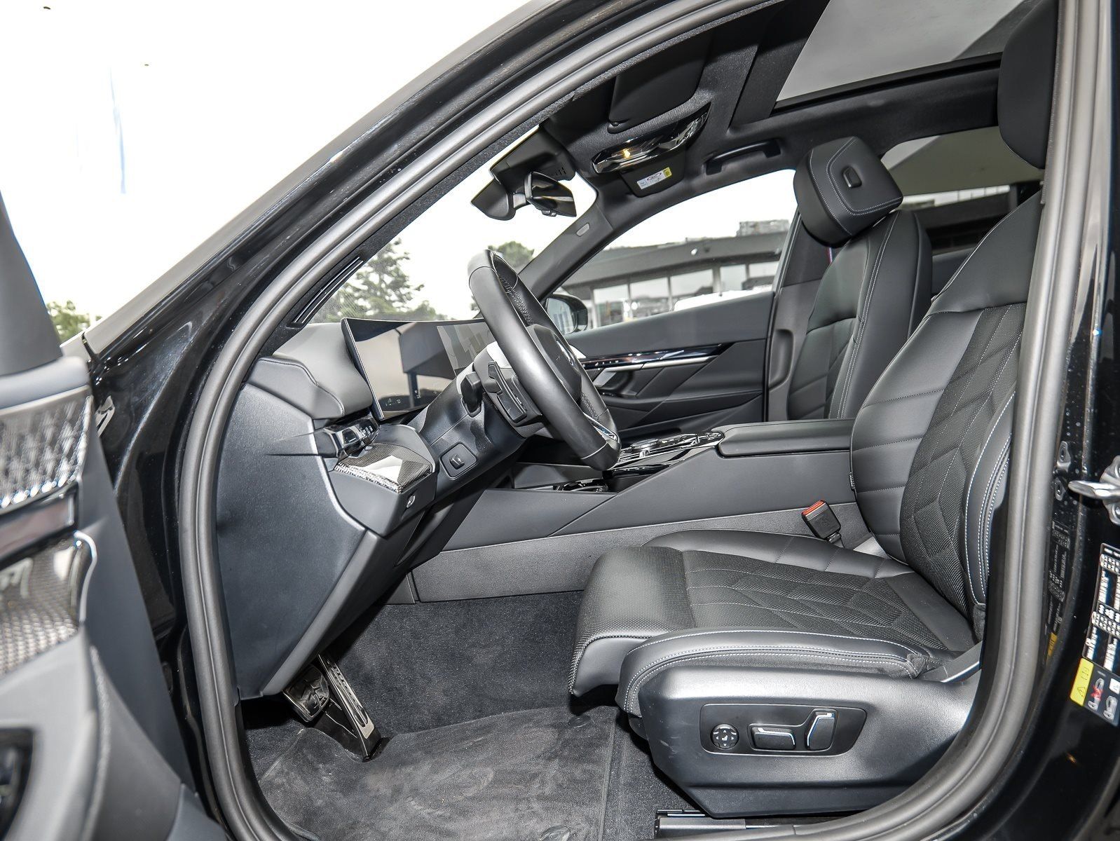 BMW 550e xDrive M Sport HUD PANO ACC AHK 360°KAM LM foto 5