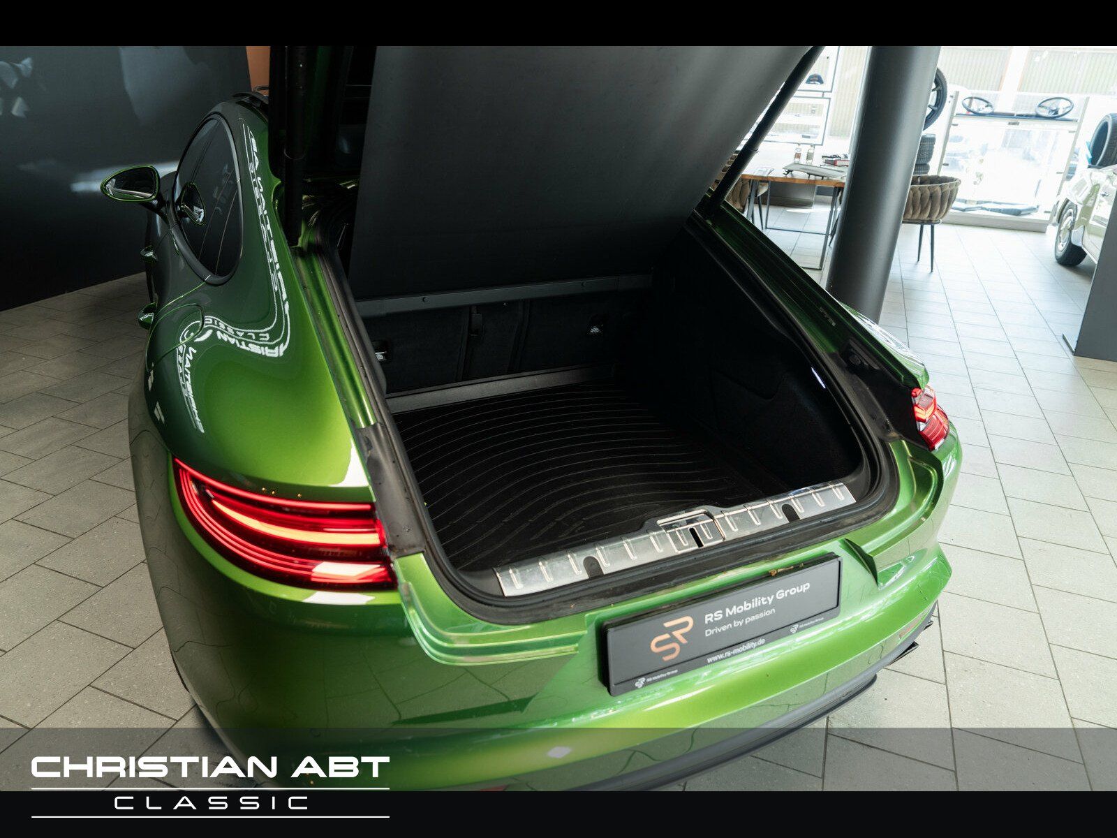 Fahrzeugabbildung Porsche Panamera 4 E-Hybrid *Edition 10 Jahre*Bose*Lift*