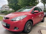 Mazda 2 Lim. 1.5 Impression - Mazda 2 mit Benzin-Antrieb: Ambiente-Beleuchtung, mit Klimaautomatik