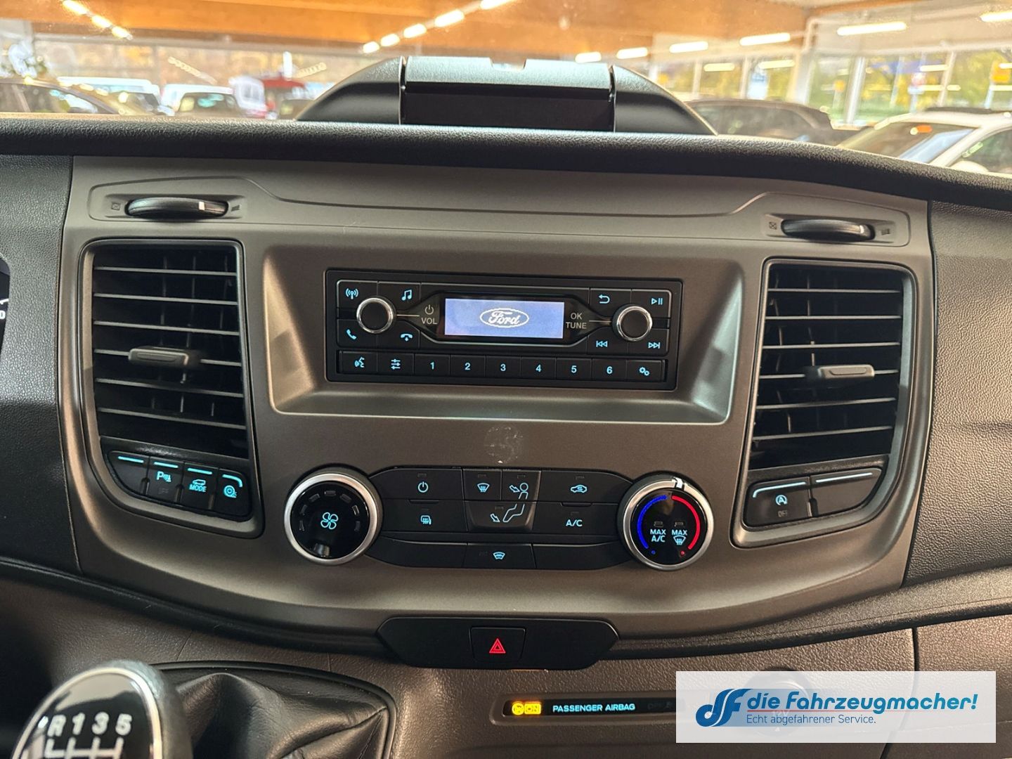 Fahrzeugabbildung Ford Transit Custom Kasten 320 L2 Trend DAB Notbremsa