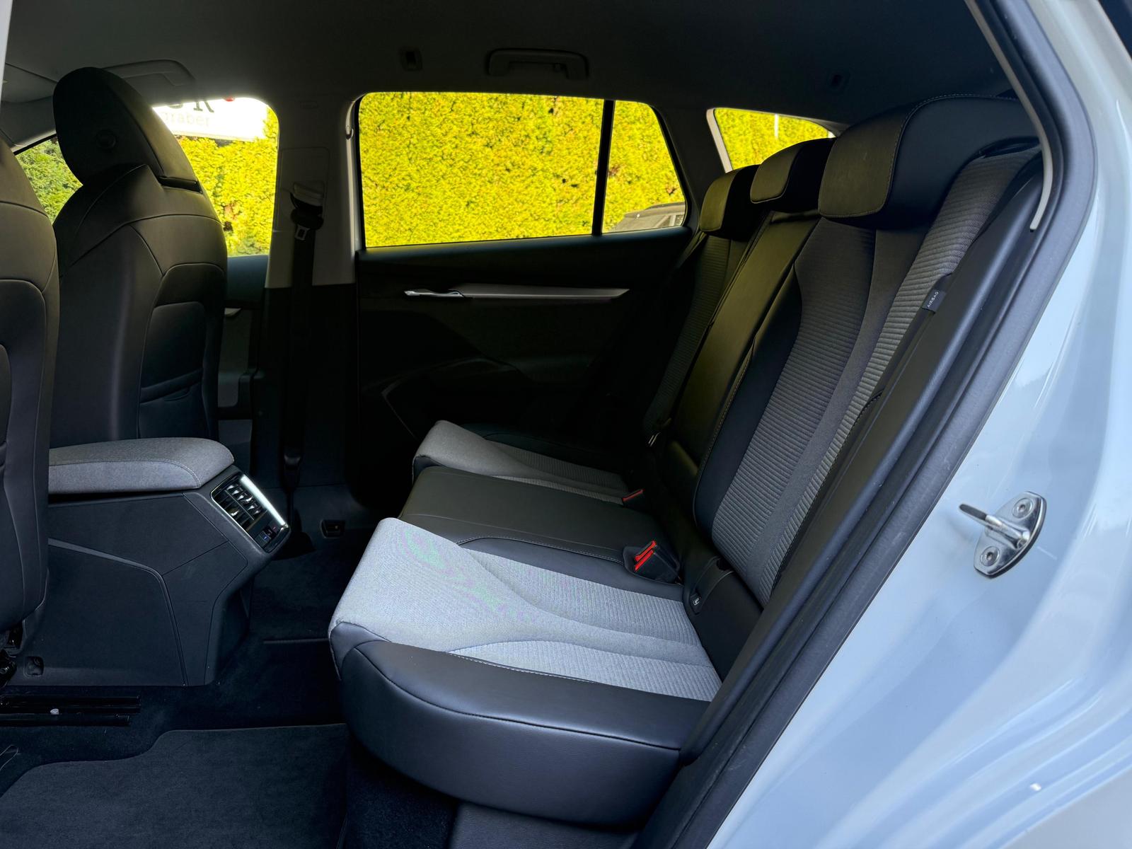 SKODA ENYAQ - 80- 204 CV- BVA - SIEGES CHAUFFANTS