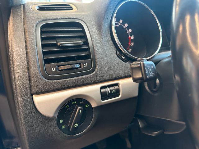 MYAUTOCENTER – Gebraucht- und Jahreswagen mit Werkstattservice in Pfaffenhofen Skoda Yeti Ambition Plus Edition 4x4 *1.HAND*AHK*XENON