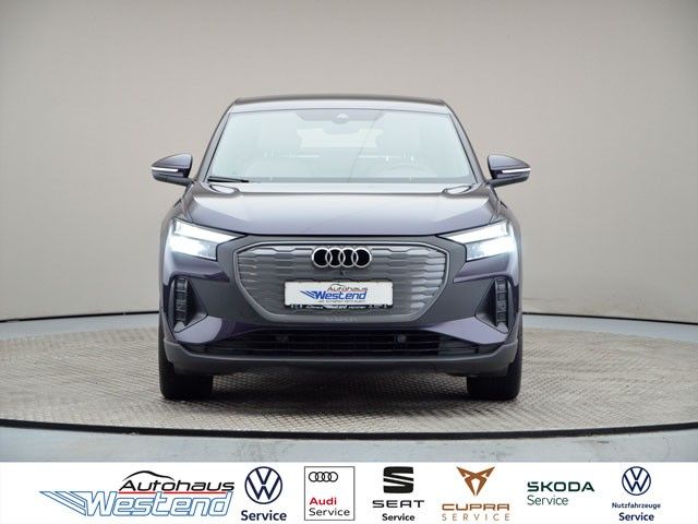 Image of Audi Q4