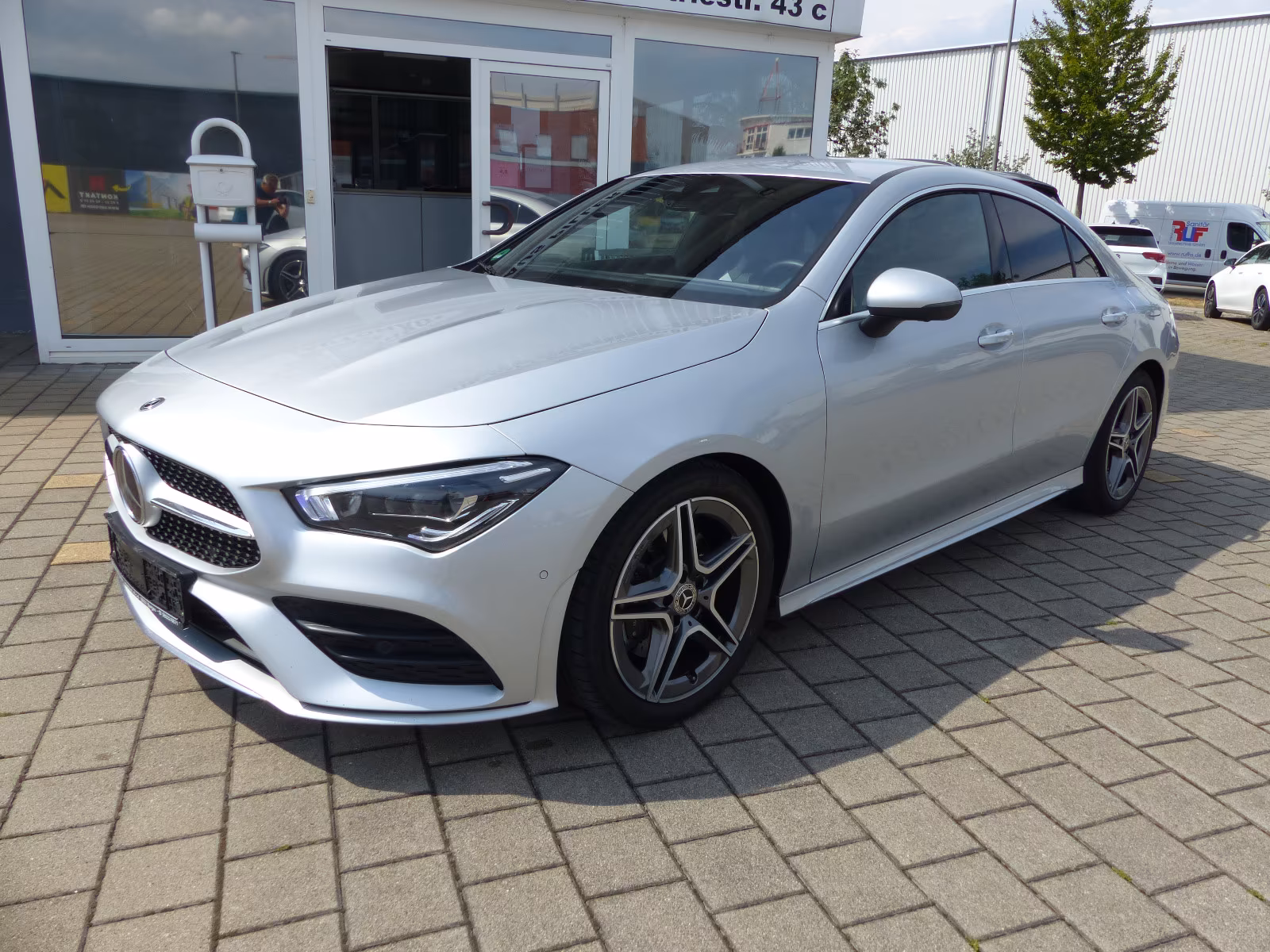 Mercedes-Benz CLA 200 d AMG Line Limousine*360° Kamera*Leder