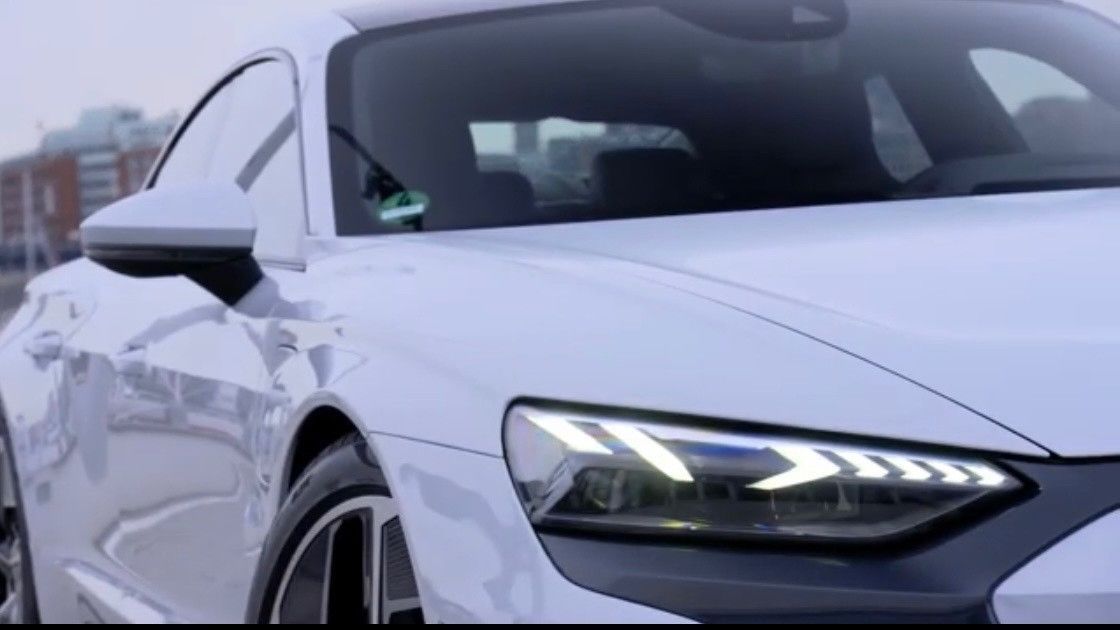 Audi E-tron GT quattro imagem 3