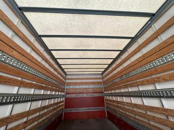 Fahrzeugabbildung Iveco Daily 35S14 Koffer Hi-Matic *2 grosse türen*