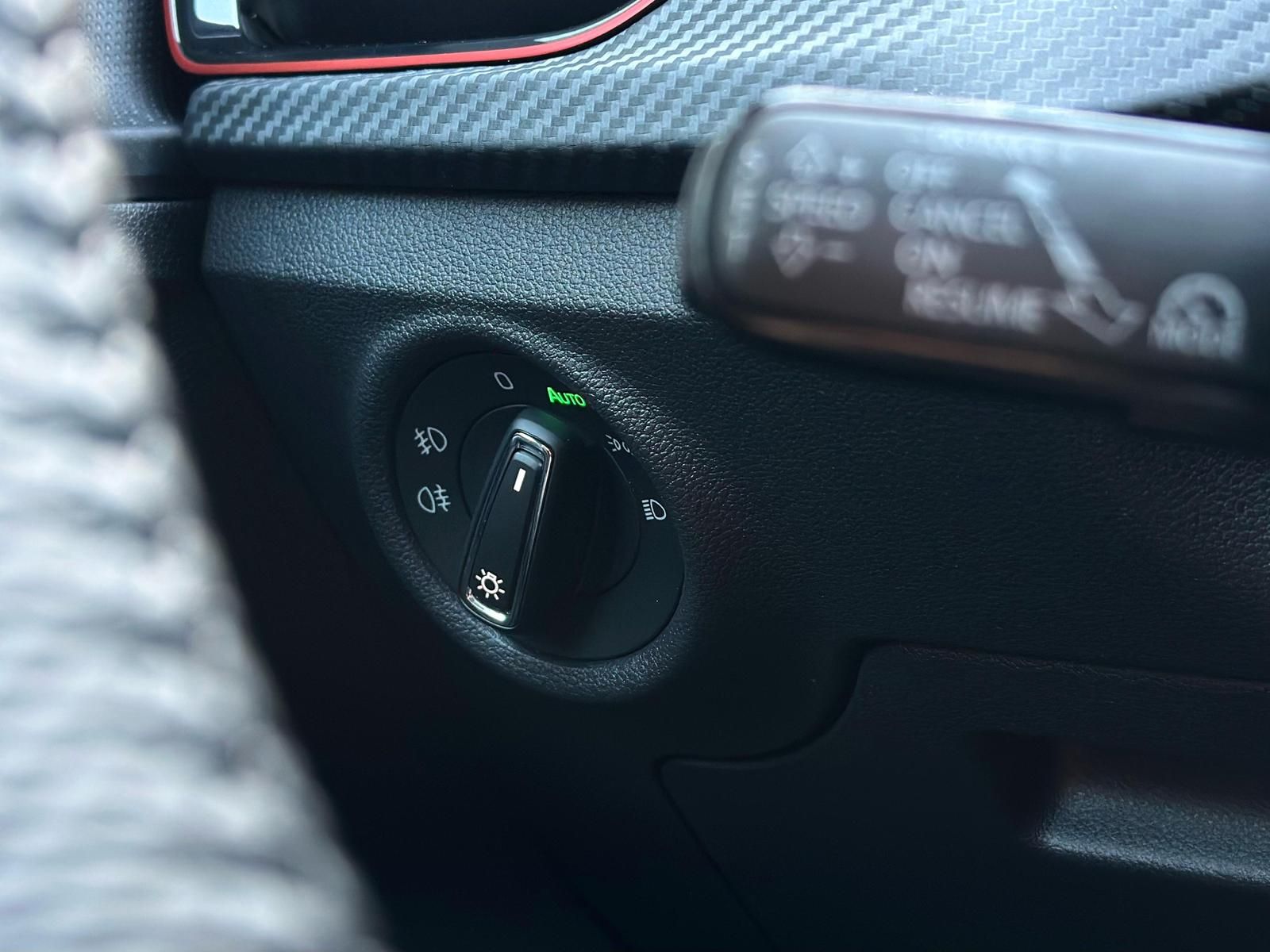 SKODA Kamiq 1.5TSI MONTE CARLO MATRIX#ACC#SPUR#PANO#FH - Image 19