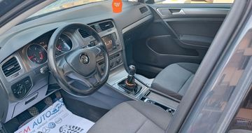 Volkswagen Golf - 9
