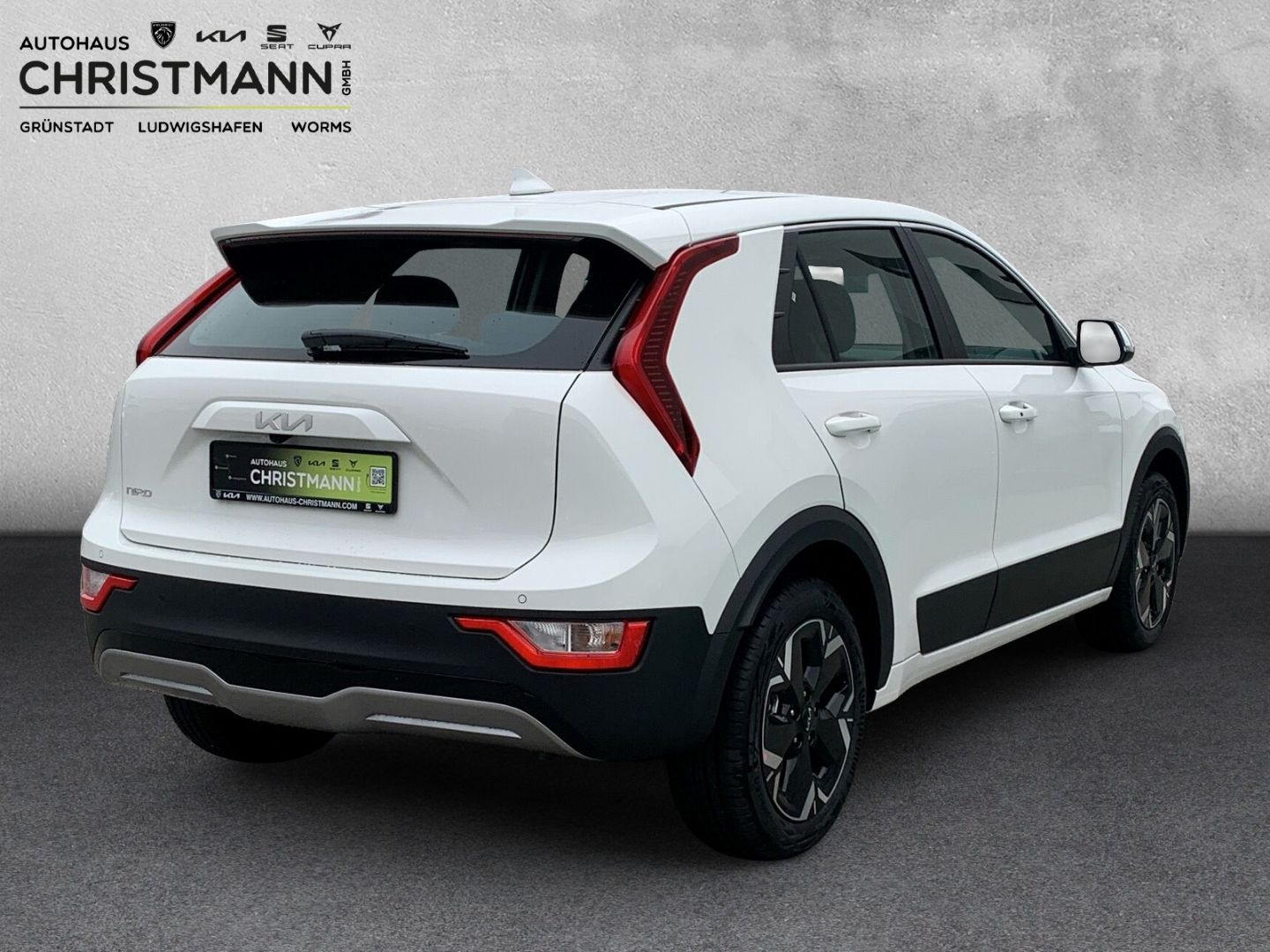 Fahrzeugabbildung Kia Niro STANDARD  64,8-kWh-Batterie*FREISPECHEINRIC