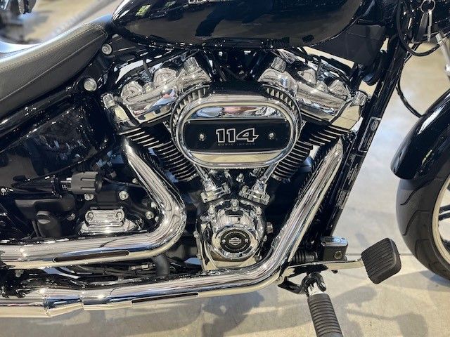 Fahrzeugabbildung Harley-Davidson FXBR Breakout 114cui inkl.Kesstech