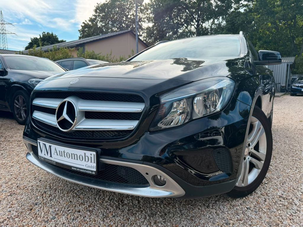 Image of Mercedes-Benz GLA 220