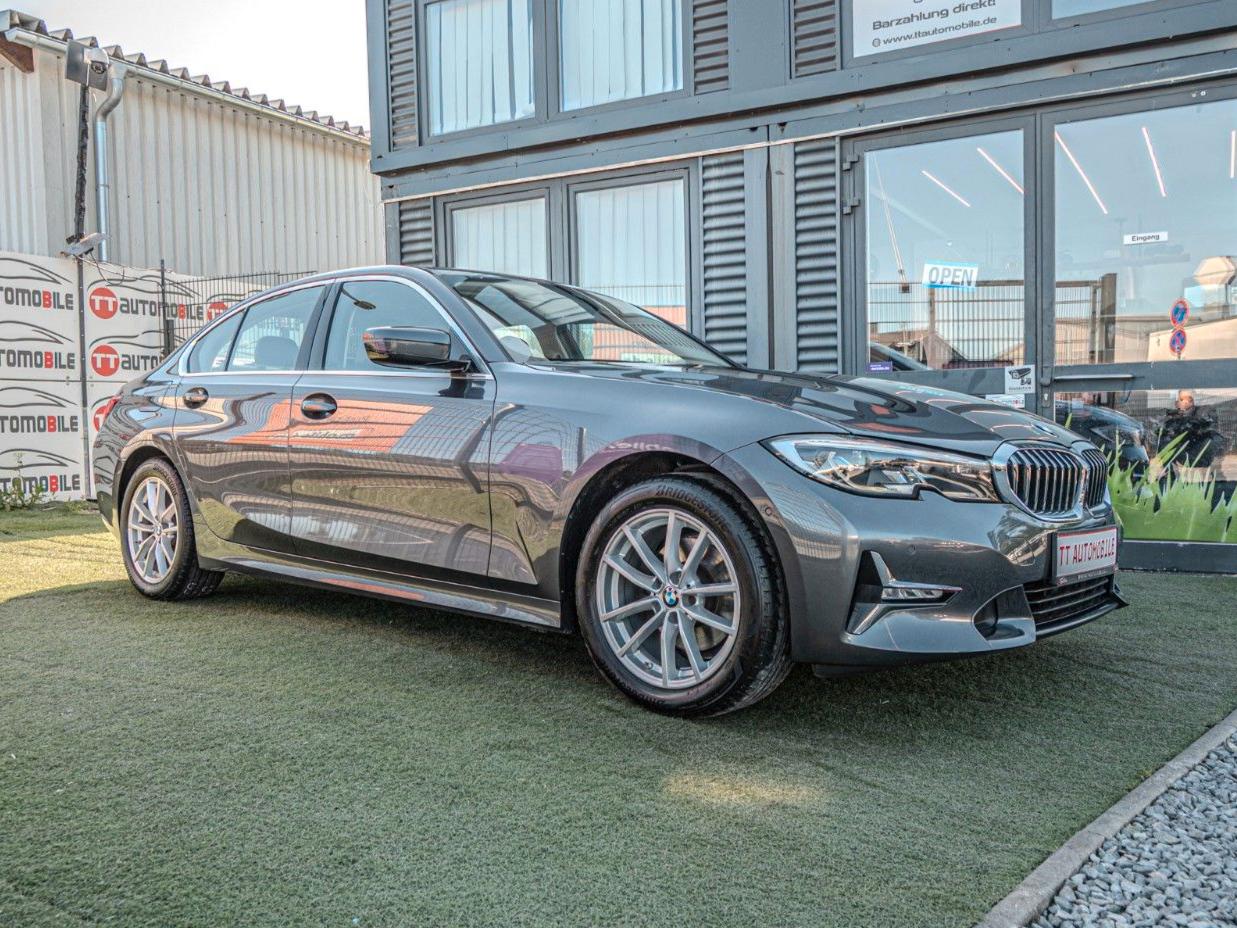 BMW 320 i Limo. Luxury Line HUD|LED|KAM|VIRTUAL|AMBIE