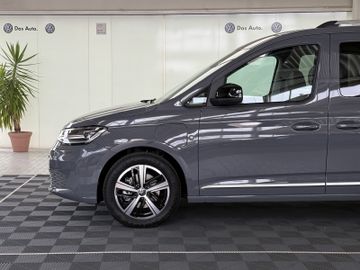 Volkswagen Caddy Maxi eHYBRID STYLE DSG LED ACC KAM 7SITZER