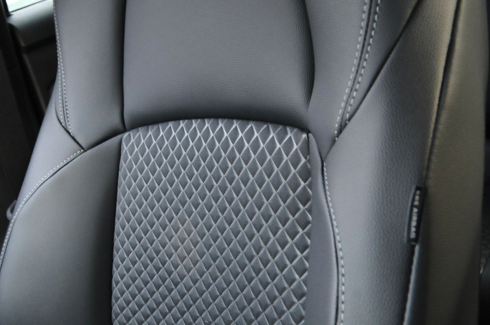 Mazda 2 Hybrid - Bild 21