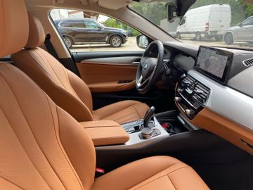 BMW 530 - 11