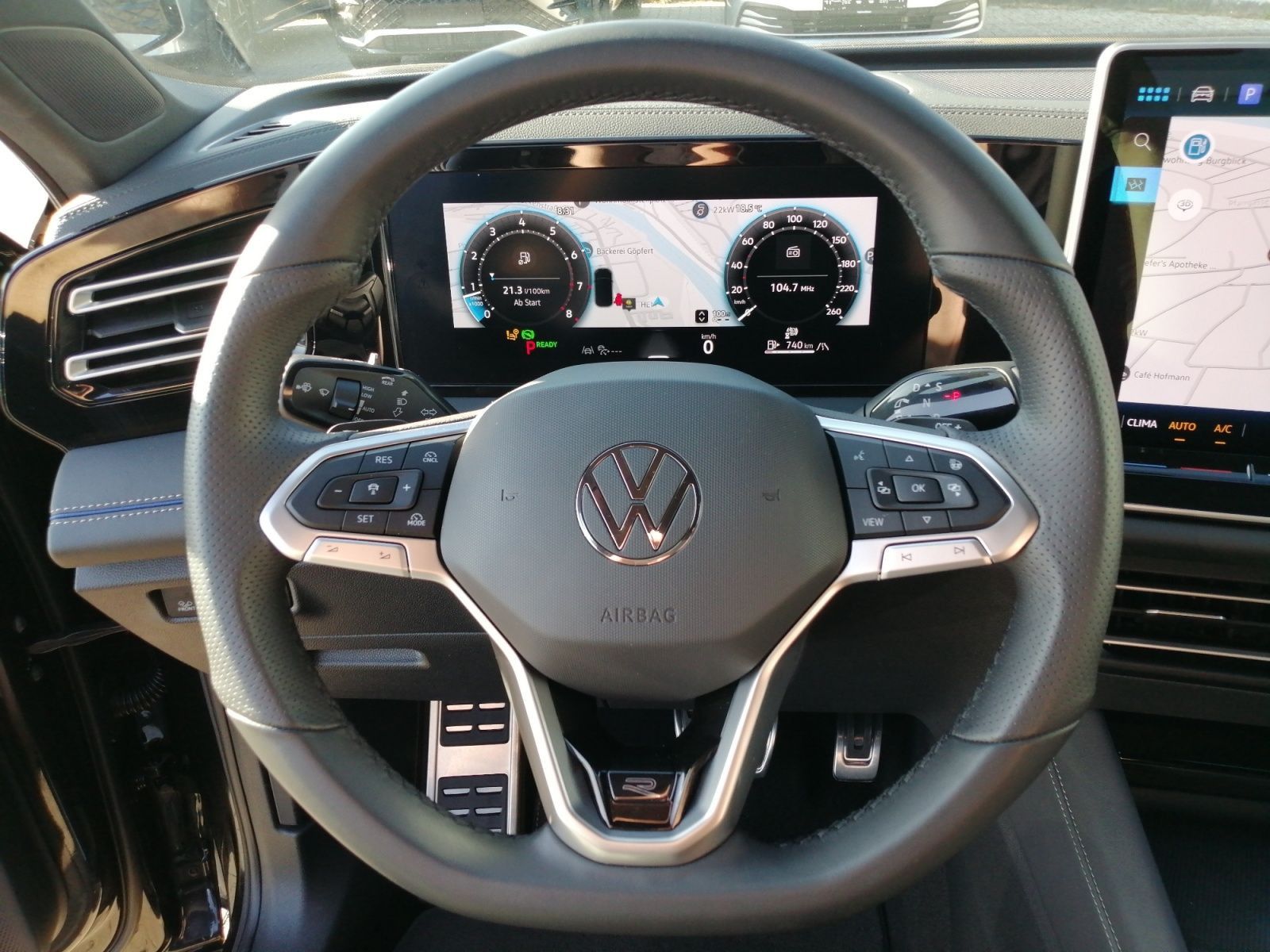 Volkswagen Tiguan R-Line 1.5 TSI DSG Matrix Pano,360°Kamer foto 13