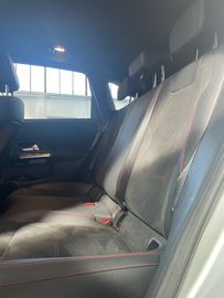 Mercedes B 200 - 8
