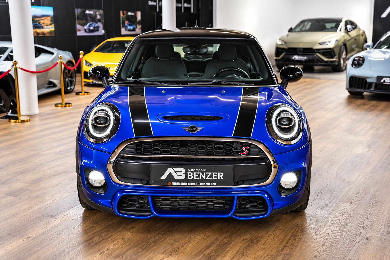 Fahrzeugabbildung MINI Cooper S John Cooper Works*SHZ*LED*AppleCarPlAY