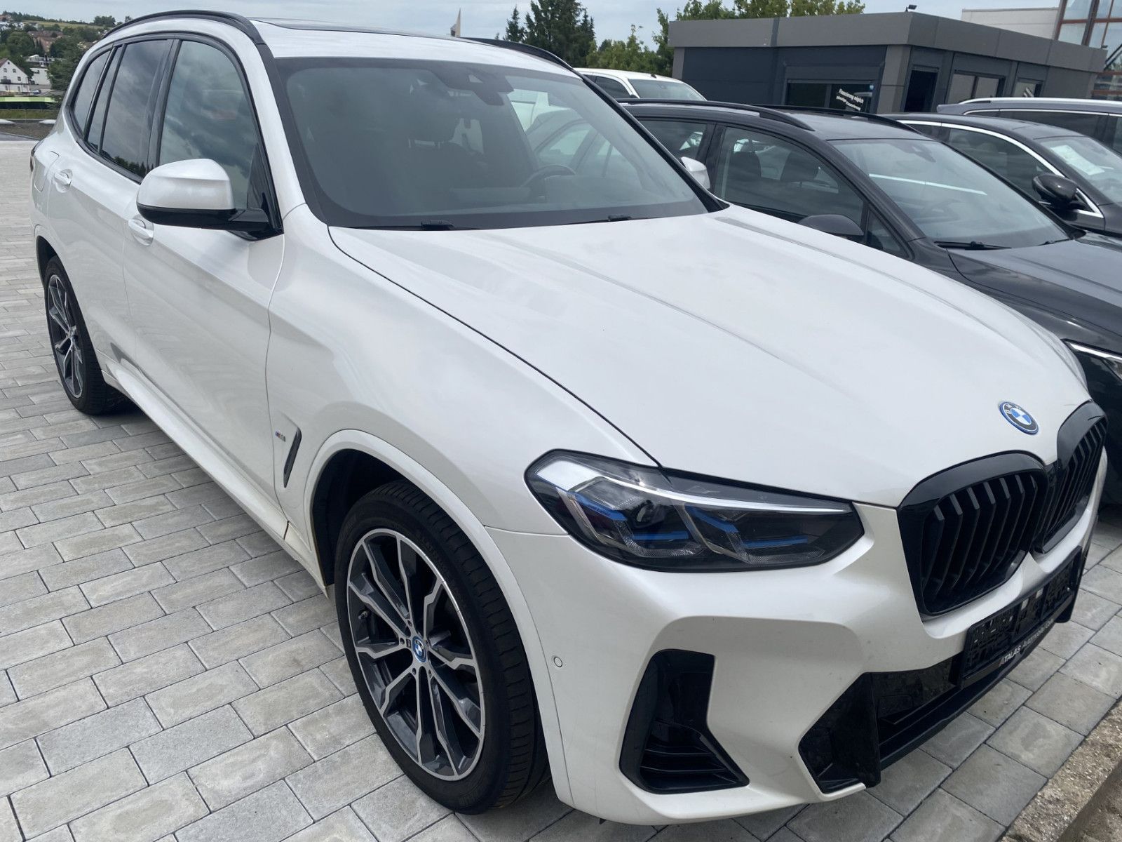 BMW X3 xDrive 30 e M Sport*Head-Up-Panorama-LLC* imagem 2