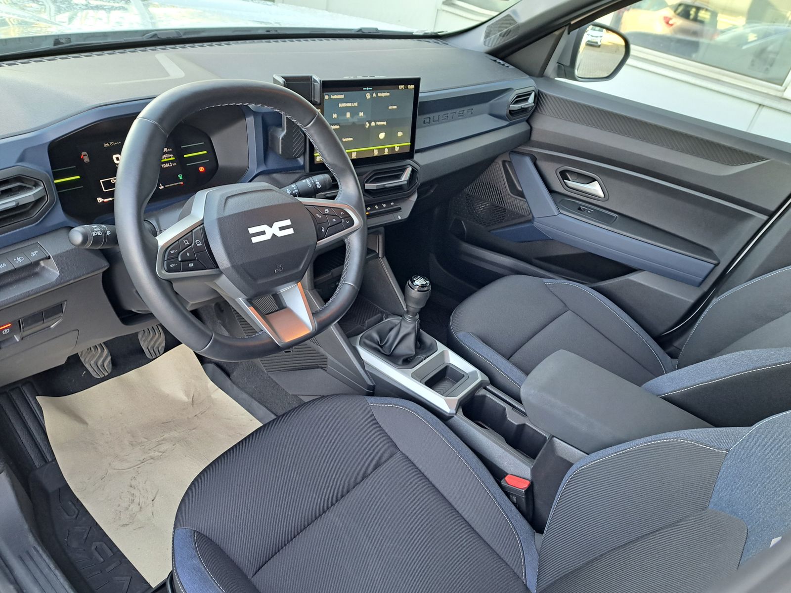 Fahrzeugabbildung Dacia Duster TCe 130 Journey LED NAVI KAMERA WINTERPAK