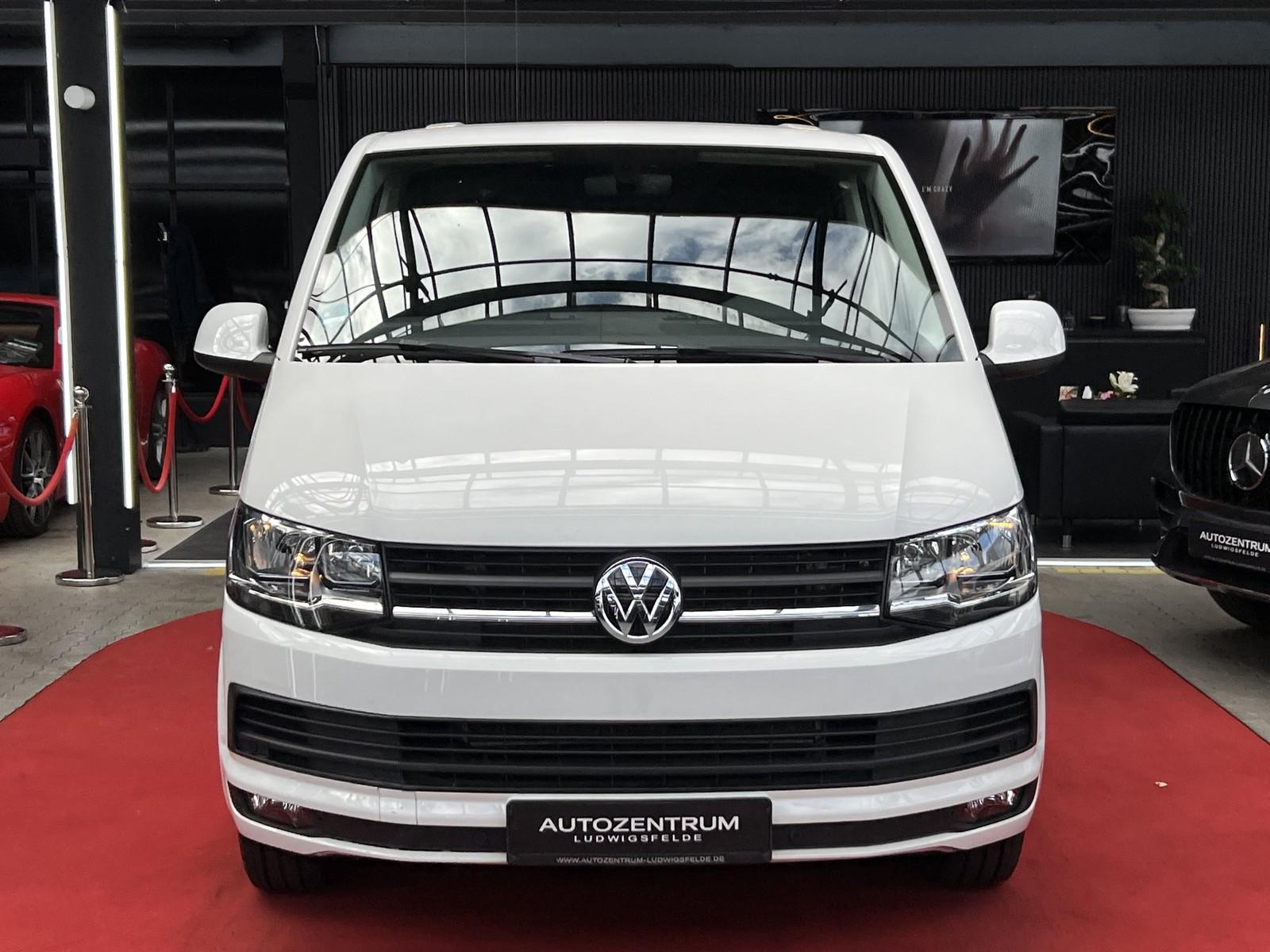 Volkswagen T6 Multivan 2.0 TDI 110KW KLIMATRON/AHK/BETT