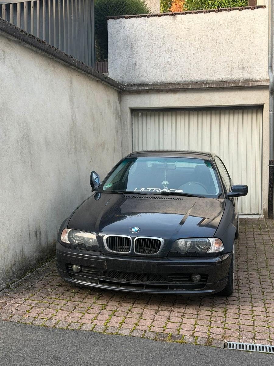 BMW 325