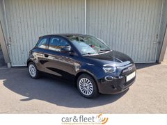 Fahrzeugabbildung Fiat 500e Red Komfort 23,8 kWh SiHz PDC RFK Tempo DAB