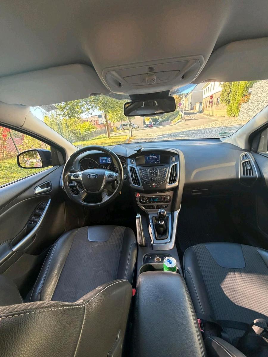 Ford Focus 2013 — двигун 141 HP (104kW)
