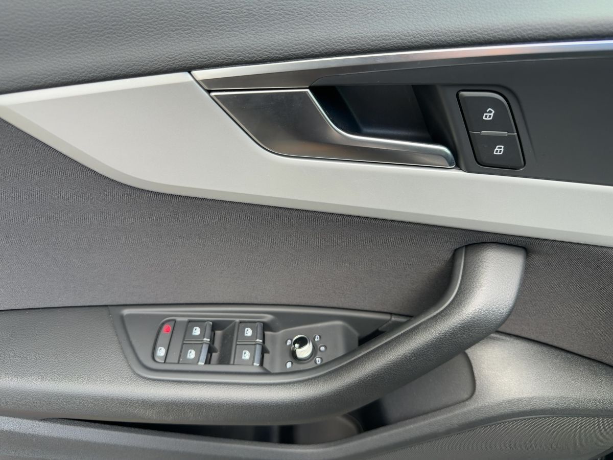 Audi A4 - Bild 16