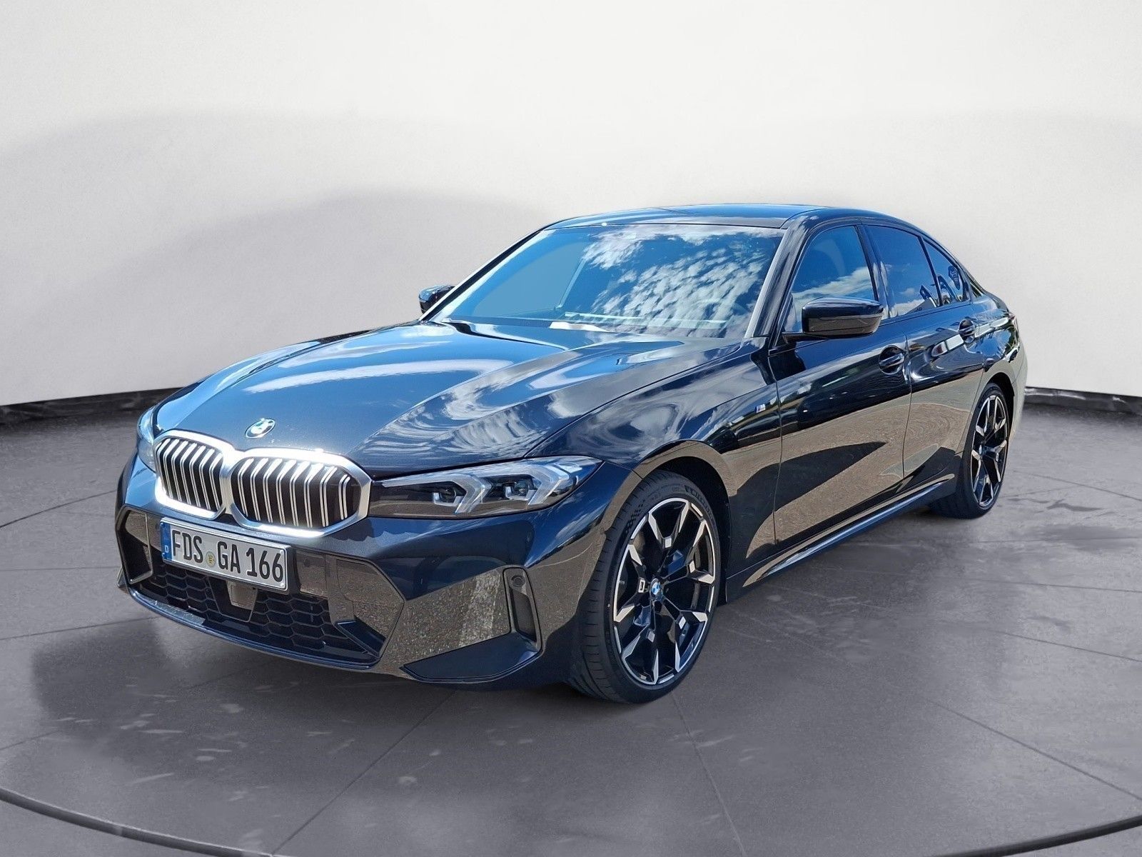 BMW 320d xDrive Limousine 19' M Leichtmetallräder Do imagem 2
