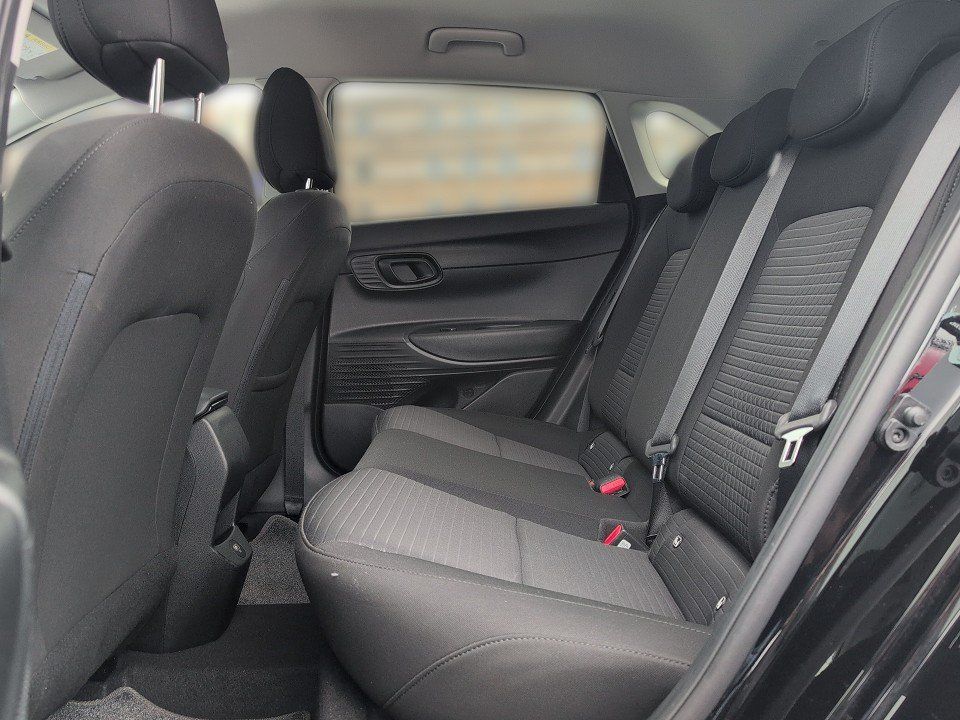 Fahrzeugabbildung Hyundai i20 1.0T EDITION-30 GARANTIE-08/29 NAV+CARPLAY++