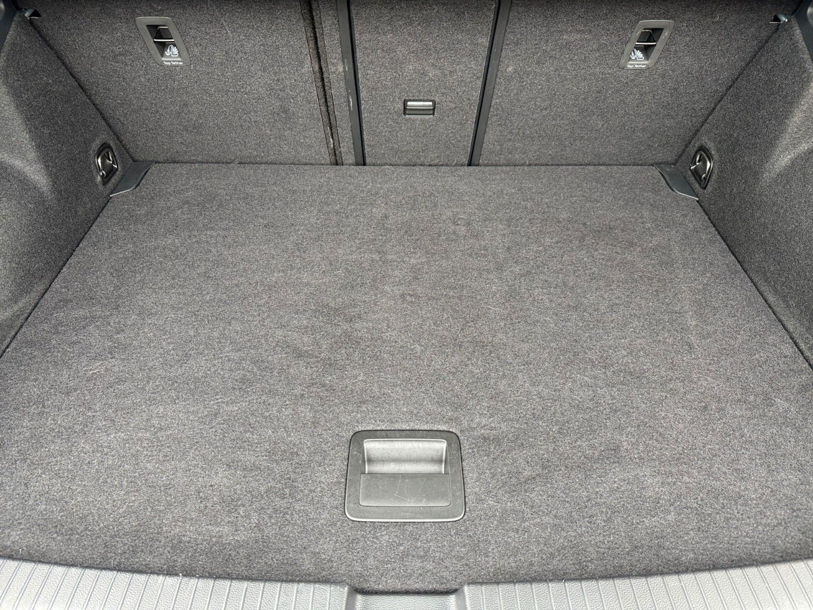 Fahrzeugabbildung Volkswagen T-Roc Life GOAL 1.0 TSI