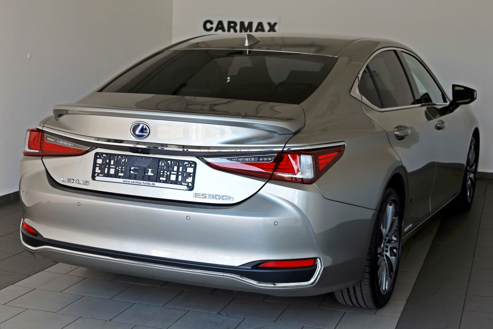 Fahrzeugabbildung Lexus ES 300 Luxury Line,Leder,Navi,LED,SH,ACC,SD