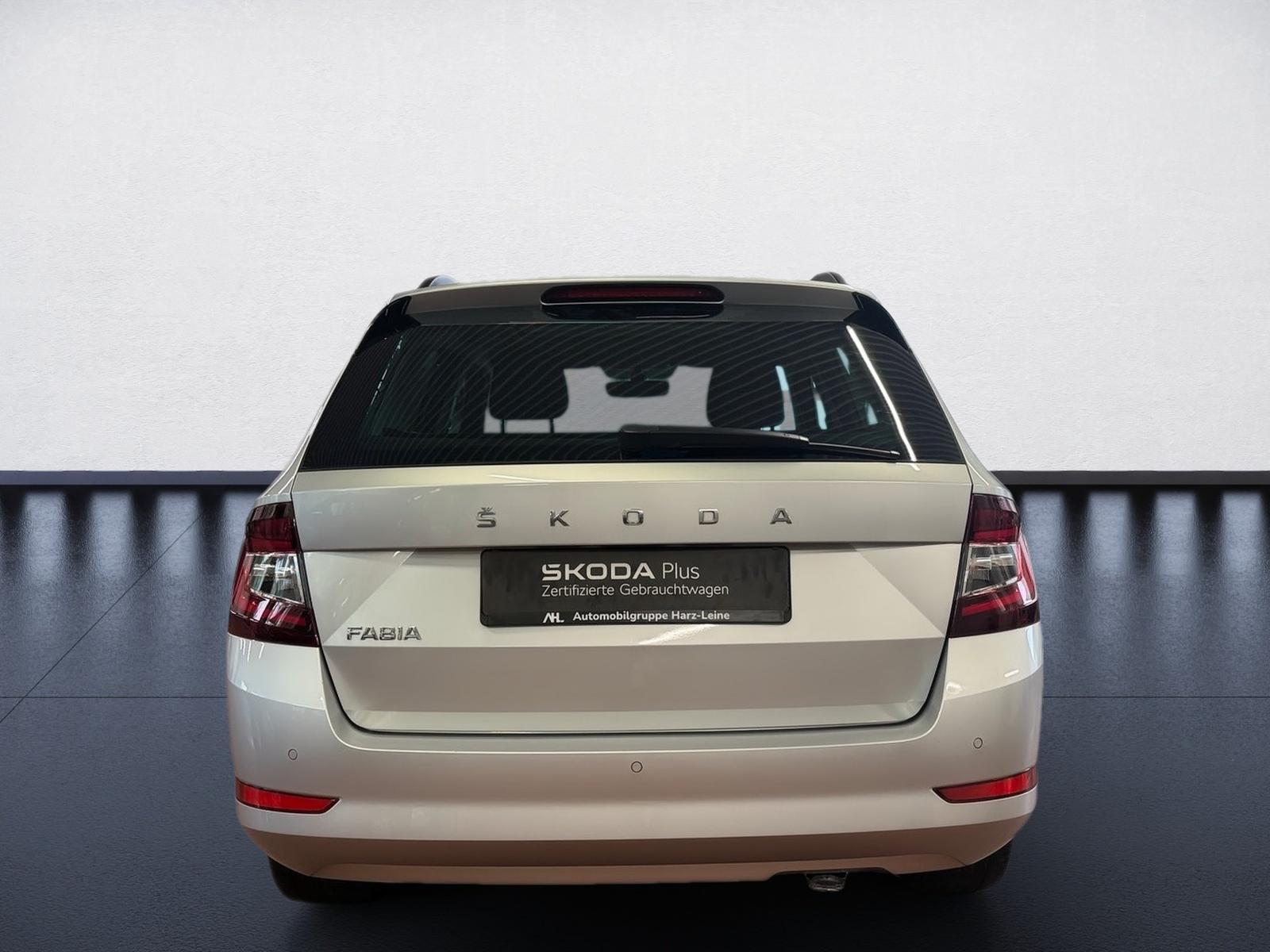 Skoda Fabia Combi 1.0 TSI Clever Best of LED Navi ACC