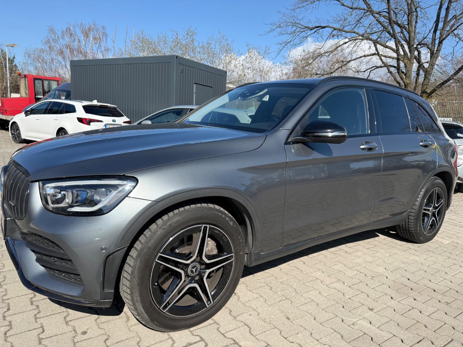 Mercedes-Benz GLC 400d 4Matic AMG Line Digitale Tacho