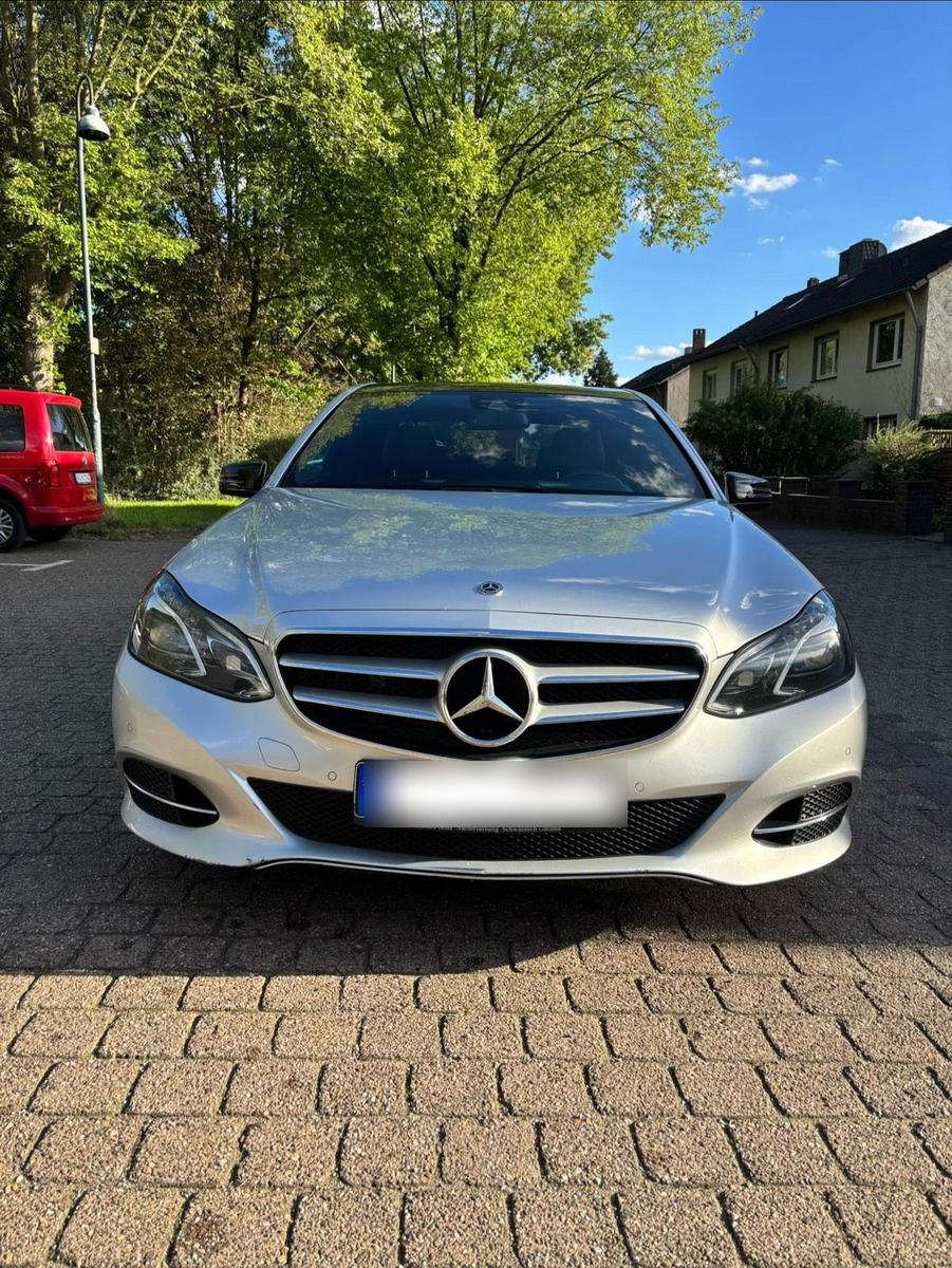 Mercedes-Benz E 200