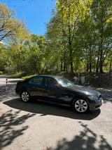 BMW E90 320d Diesel - BMW 320: D E90