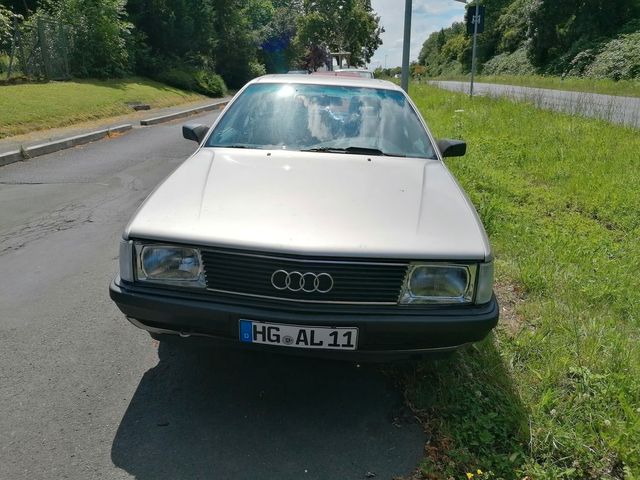 Audi 100.2.3.1Hand.Servo.SD.Tüvneu.