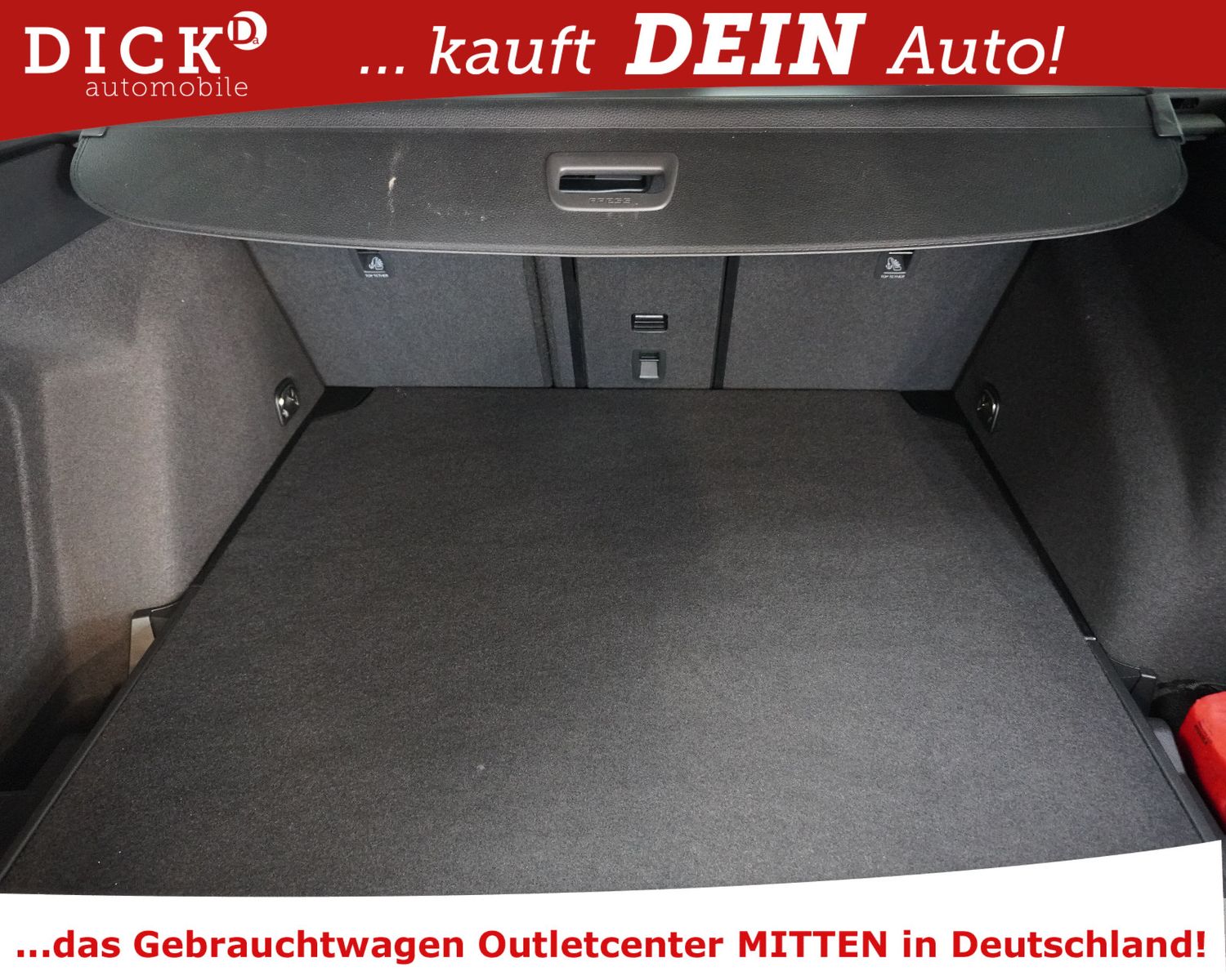 Fahrzeugabbildung Volkswagen Golf VIII 1.5 3X R-LINE+PANO+MATRI+360+HEAD+AHK+