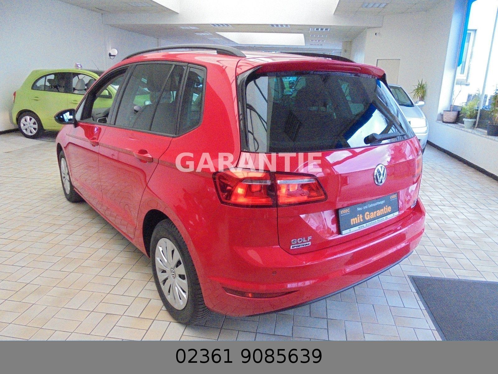 Fahrzeugabbildung Volkswagen Golf Sportsvan VII  BMT/Panorama/Start-Stopp