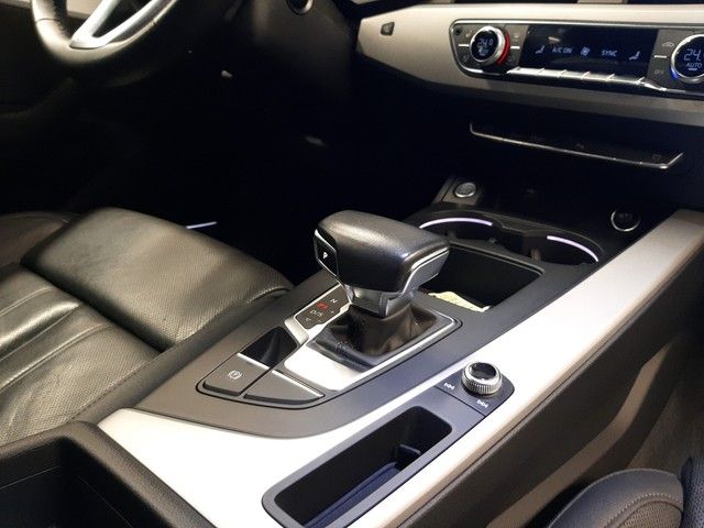 Fahrzeugabbildung Audi A4 Avant S line 50TDI quattro Leder Pano Matrix