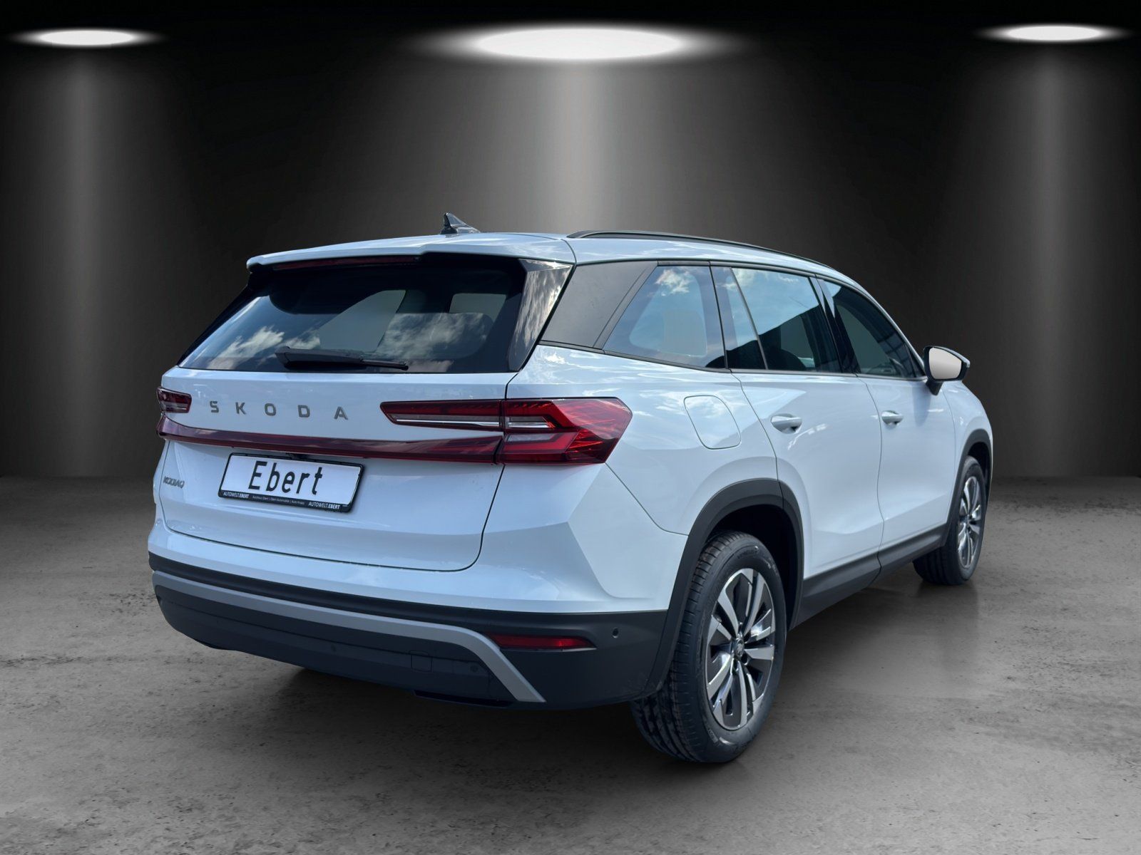 Fahrzeugabbildung SKODA Kodiaq Selection 2,0 TDI 110 kW DSG AHK/PANO/HUD