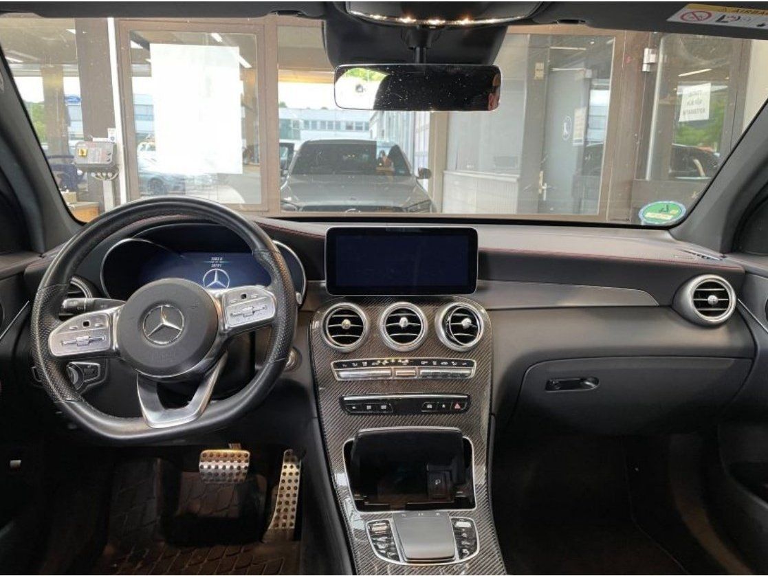 Fahrzeugabbildung Mercedes-Benz GLC 400d AMG Standhz ABC KeyGo DISTRO Carbon AHK