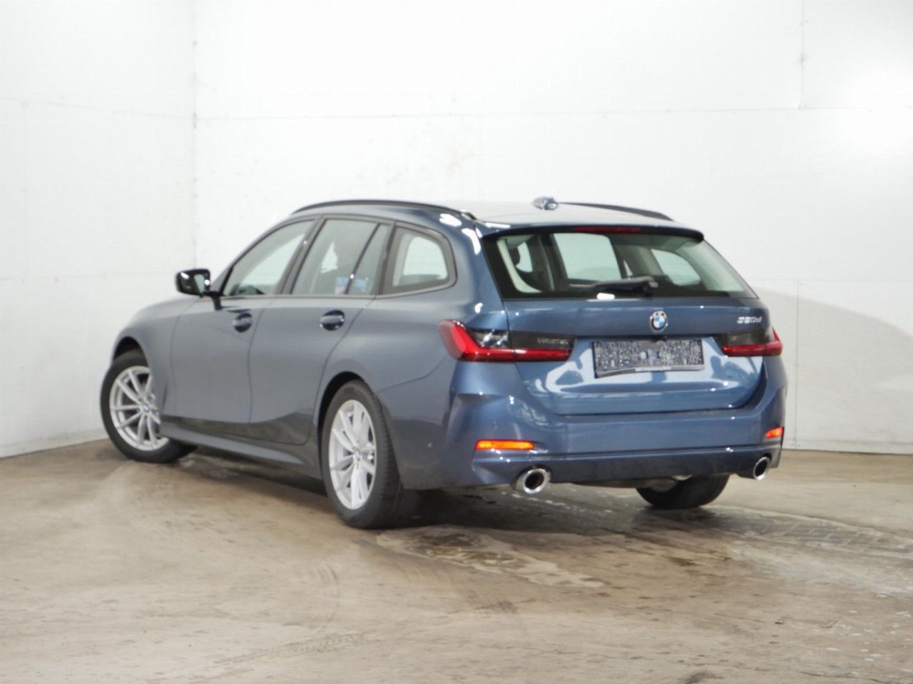 BMW 320 - Bild 10