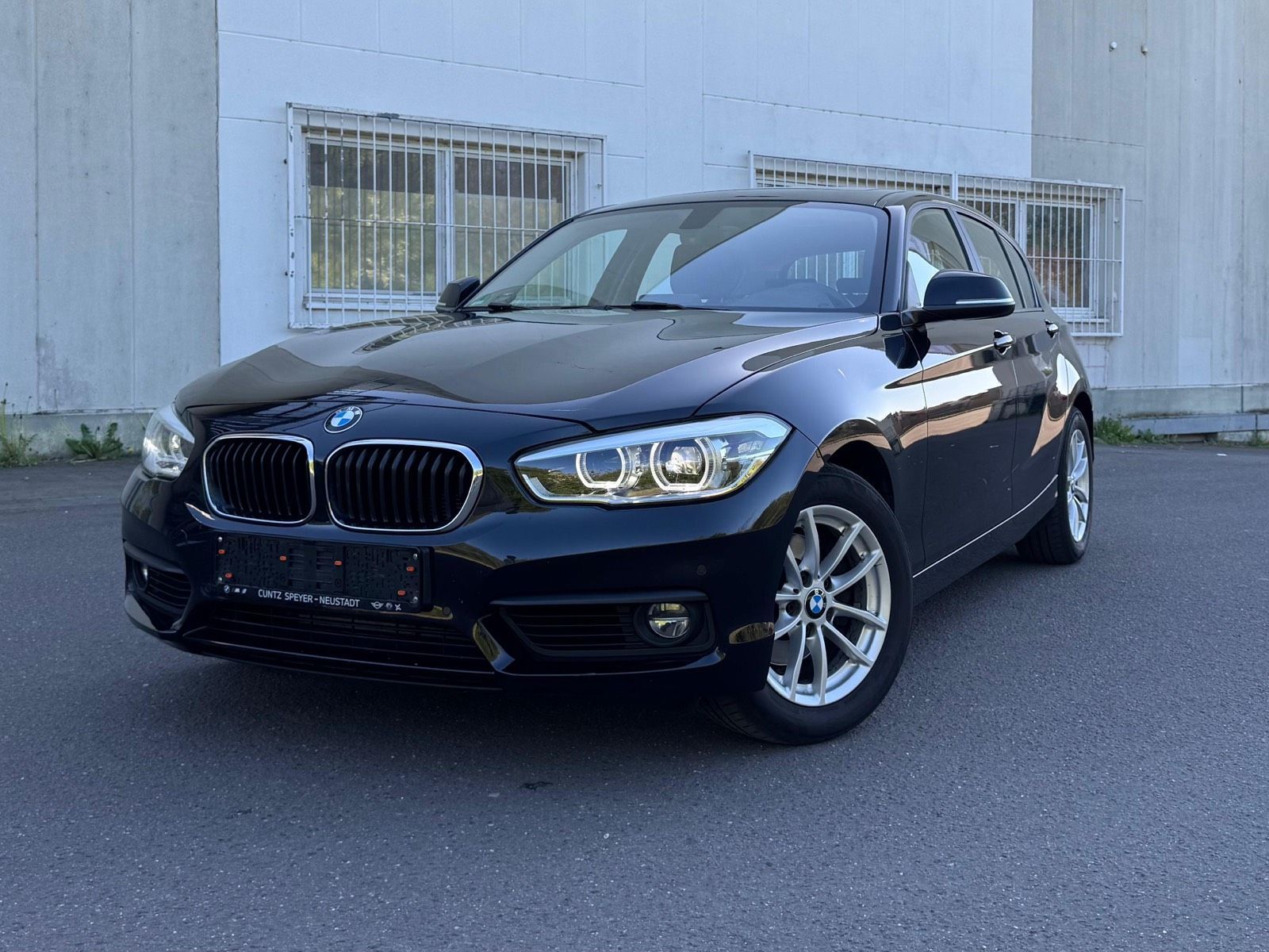 BMW 120
