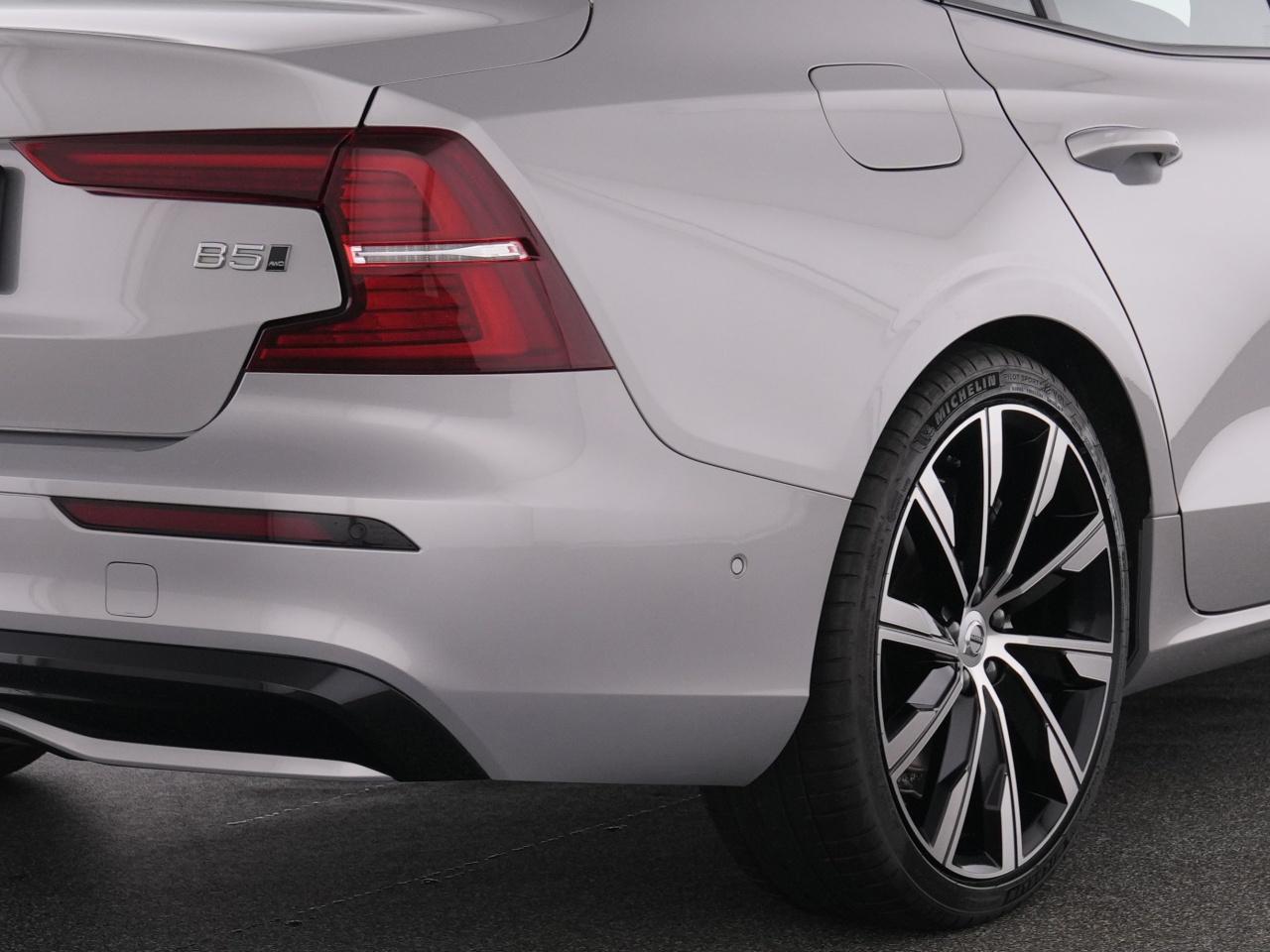 Volvo S60 B5 AWD Plus Dark+FAP+HKSOUND+LICHTPAK+PANO+, миниатюра 10