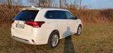 Mitsubishi Outlander 2.4  PLUG-IN HYBRID 4WD Basis... - Mitsubishi Outlander: Basis