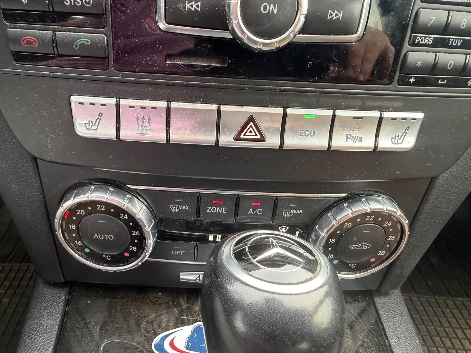 Mercedes-Benz C200 2011 — engine 1.796 cm³, 184 HP (135kW)